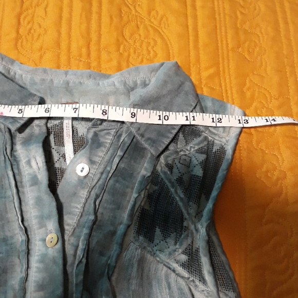 Free People shirt - Picture 5 of 8